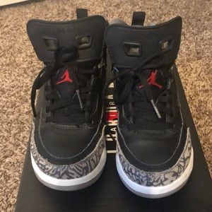 Kids Jordan’s Spizikes Size 3